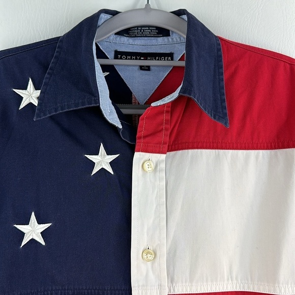 Tommy Hilfiger Cotton Flag Short Sleeve Shirt - Picture 2 of 8